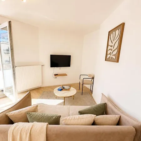 Jolie Bien Decore Proche Toutes Commodites * Villiers-le-Bel