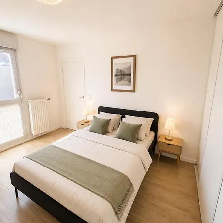 Apartment Jolie Bien Decore Proche Toutes Commodites *